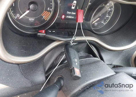 2014 Jeep Cherokee Latitude z USA, uszkodzony, nr VIN 1C4PJLCB6EW181412